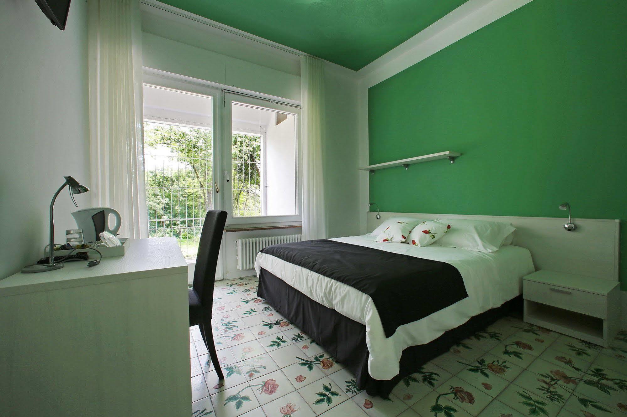 Villa Silvia Olivetti Banchette D'Ivrea Exteriér fotografie